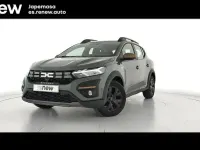 Usado Dacia Sandero Extreme 100 HP (73 kW) 2025 Verde Sedan