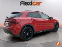 Usado Mercedes GLA180 122 CV (89 kW) 2020 Rojo SUV