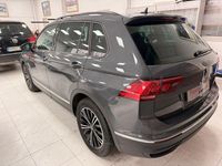 Usado VW Tiguan Life 150 CV (110 kW) 2024 Beige SUV