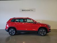 Usado Skoda Karoq Selection 110 CV (80 kW) 2024 Rojo SUV