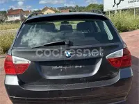 Usado BMW 330 231 CV (169 kW) 2005 Gris / plata Familiar