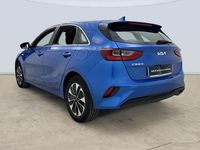 Usado Kia Ceed 101 CV (74 kW) 2024 Azul Utilitario