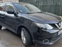 Usado Nissan Qashqai N-Connecta 110 CV (80 kW) 2015 Negro SUV