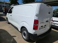 Usado Citroën Jumpy 102 CV (75 kW) 2023 Blanco Monovolumen