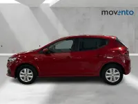 Usado Dacia Sandero Comfort 91 CV (66 kW) 2021 Rojo Berlina