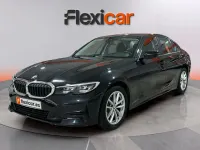 Usado BMW 318 150 CV (110 kW) 2019 Negro Berlina