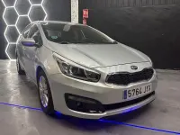 Usado Kia Ceed GT 136 CV (100 kW) 2017 Gris / plata Berlina