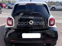 Usado Smart ForFour Passion 90 CV (66 kW) 2017 Negro Utilitario