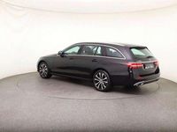 Usado Mercedes E300 211 CV (155 kW) 2021 Negro Familiar