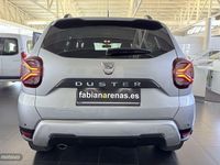 Usado Dacia Duster Prestige 100 CV (73 kW) 2022 Gris / plata SUV