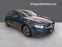 Usado Mercedes A180 115 CV (84 kW) 2021 Azul Berlina