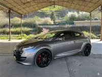 Usado Renault Mégane III 250 CV (183 kW) 2010 Gris / plata Berlina