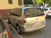 Usado Peugeot 807 109 CV (80 kW) 2006 Beige Monovolumen