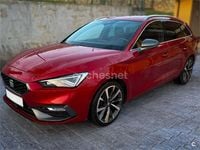 Usado Seat Leon FR 150 CV (110 kW) 2021 Rojo Familiar