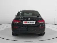 Usado Mercedes A180 136 CV (100 kW) 2022 Negro Berlina