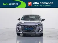 Usado Peugeot 208 Allure 101 CV (74 kW) 2025 Plateado Utilitario