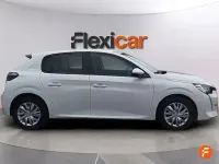 Usado Peugeot 208 Active 100 CV (73 kW) 2021 Blanco Utilitario