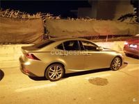 Usado Lexus IS300h Executive Line 223 CV (164 kW) 2017 Gris / plata Berlina