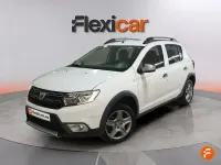Usado Dacia Sandero Acces 73 CV (53 kW) 2019 Blanco Berlina