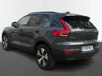 Nuevo Volvo XC40 Plus 163 CV (119 kW) 2026 Verde SUV