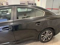 Usado Toyota Avensis Executive 150 CV (110 kW) 2016 Negro Berlina