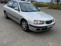 Usado Hyundai Elantra GLS 112 CV (82 kW) 2001 Blanco Berlina
