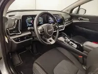 Usado Kia Sportage 115 CV (84 kW) 2025 Gris / plata SUV