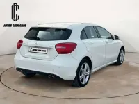 Usado Mercedes A180 AMG line 109 CV (80 kW) 2014 Blanco Utilitario