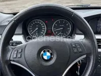 Usado BMW 318 129 CV (94 kW) 2010 Azul Berlina