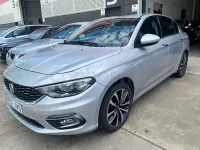 Usado Fiat Tipo Lounge 120 CV (88 kW) 2016 Gris / plata Berlina