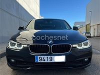 Usado BMW 318 Comfort Edition 150 CV (110 kW) 2017 Azul Berlina