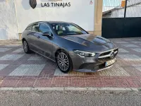 Usado Mercedes CLA220 Shooting Brake 190 CV (139 kW) 2022 Gris / plata Familiar