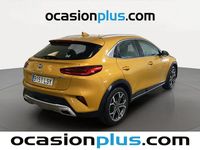 Usado Kia XCeed 141 CV (103 kW) 2021 Amarillo SUV