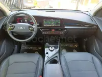 Usado Kia Niro 183 CV (134 kW) 2024 Gris / plata SUV