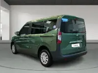 Usado Ford Tourneo Courier Trend 125 CV (91 kW) 2025 Verde Monovolumen