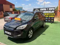 Usado Ford Kuga Vignale 150 CV (110 kW) 2016 Negro SUV