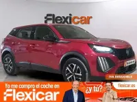 Usado Peugeot 2008 Active 100 CV (73 kW) 2023 Rojo SUV