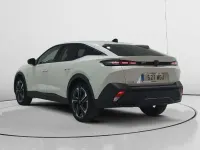 Usado Peugeot 408 Allure 131 CV (96 kW) 2023 Blanco SUV