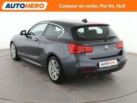Usado BMW 118 Sport Line 150 CV (110 kW) 2015 Gris Utilitario