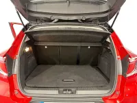 Usado Renault Captur Techno 145 CV (106 kW) 2023 Rojo SUV