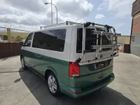 Usado VW Multivan 150 CV (110 kW) 2021 Verde Monovolumen