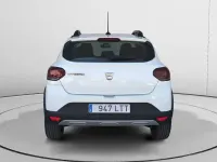 Usado Dacia Sandero Comfort 91 CV (66 kW) 2021 Blanco Berlina