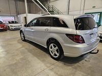 Usado Mercedes R320 224 CV (164 kW) 2008 Gris / plata Monovolumen