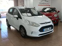 Usado Ford B-MAX Trend 95 CV (69 kW) 2016 Blanco Monovolumen