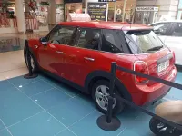 Usado Mini One Countryman 102 CV (75 kW) 2017 Rojo SUV
