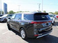 Usado Kia Carnival LX 290 CV (213 kW) 2024 Negro Monovolumen