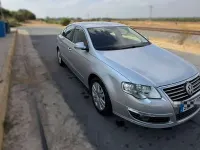 Usado VW Passat Sport 140 CV (102 kW) 2008 Gris Berlina