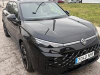 Usado VW T-Roc R-line 150 CV (110 kW) 2025 Negro SUV