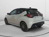 Usado Toyota Yaris Hybrid Sport 117 CV (86 kW) 2022 Blanco Utilitario