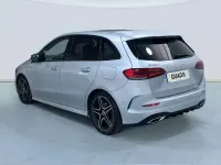 Usado Mercedes B200 150 CV (110 kW) 2022 Gris plata Utilitario